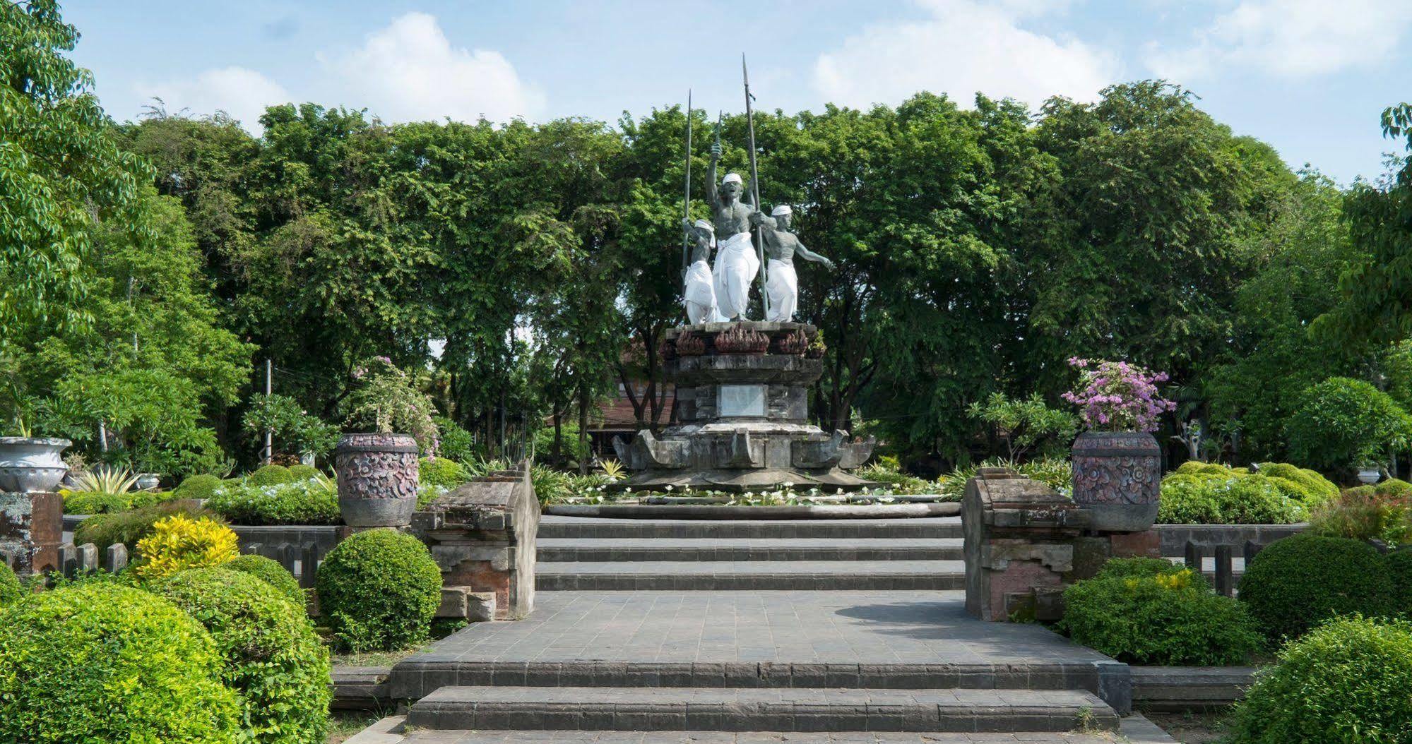Grand Mirah Boutique Hotel Denpasar Exterior foto